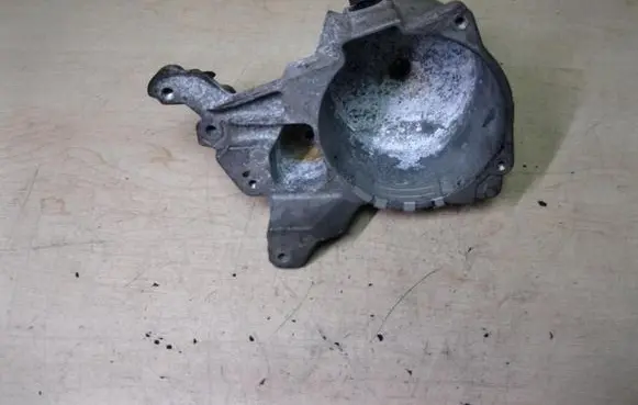 Ford Focus Fuel filter housing AV6Q9180AF VD3724