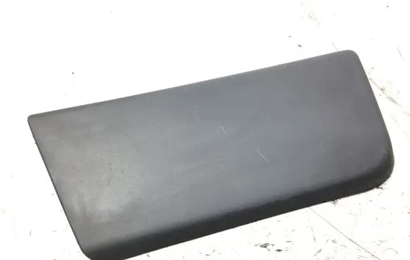 Peugeot Boxer Front door trim (molding) 1305776070