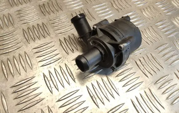 Audi A3 S3 8V Electric auxiliary coolant/water pump 5Q0121599AN