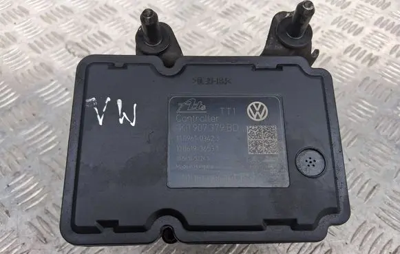 Volkswagen PASSAT B6 ABS Pump 1K0907379P 00009496E4