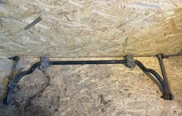 Mercedes-Benz E C207 W207 Front anti-roll bar/sway bar