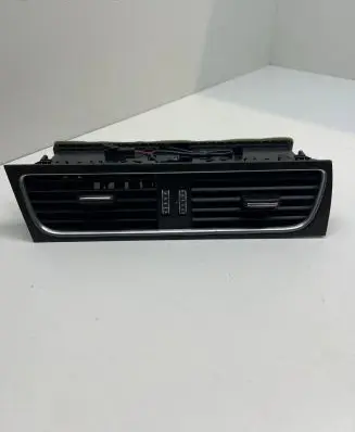 Audi A5 8T 8F Dash center air vent grill 8T1820951E