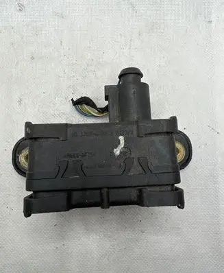 Volkswagen Golf V ESP acceleration yaw rate sensor 1K0907655C BA75E28MC0 10170103223