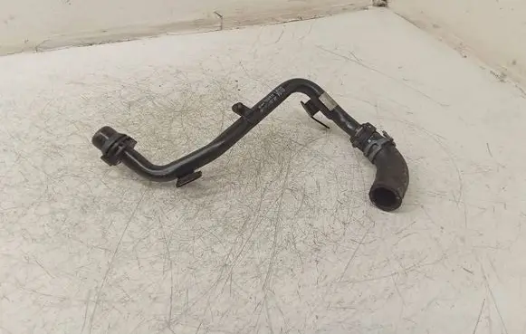 Audi A5 Sportback 8TA Engine coolant pipe/hose 04L122157BF