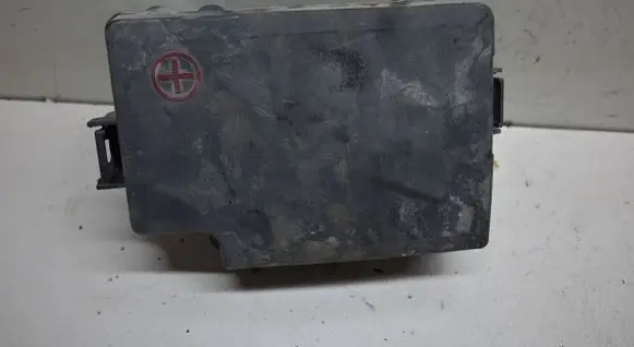 KIA Niro Fuse box cover 91950G5842