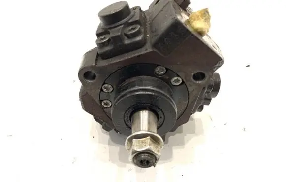 KIA Ceed Fuel injection high pressure pump 331002A420