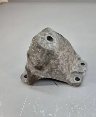 BMW 5 F10 F11 Engine mounting bracket 6795958