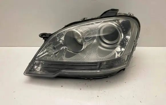 Mercedes-Benz ML W164 Headlight/headlamp A1648207761 093101814 0931018141
