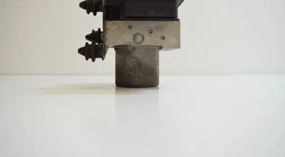 Audi A4 S4 B8 8K ABS Pump 8K0907379AH 8K0614517C