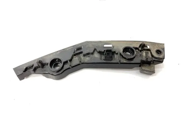 Front bumper mounting bracket