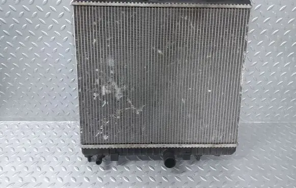 Citroen DS5 Coolant radiator 9671910480