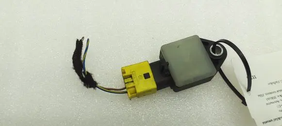 Mercedes-Benz B W245 Airbag deployment crash/impact sensor A1698210451