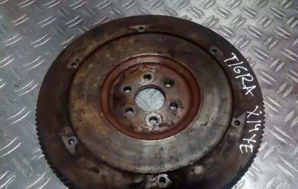 Opel Tigra A Flywheel R90232334