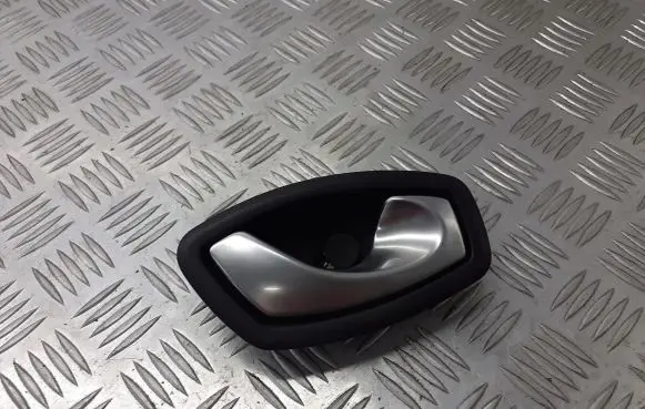 Renault Laguna III Rear door interior handle trim 806700005R