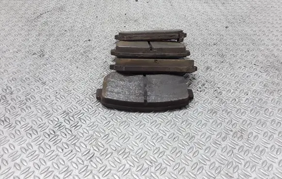 KIA Ceed Brake pads (rear) 