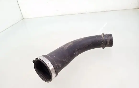 Renault Megane II Air intake duct part 8200218987