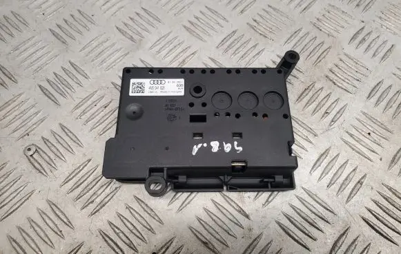 Audi Q8 Current control relay 4M0941828