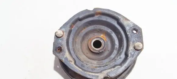 Renault Laguna II Coil spring mount 