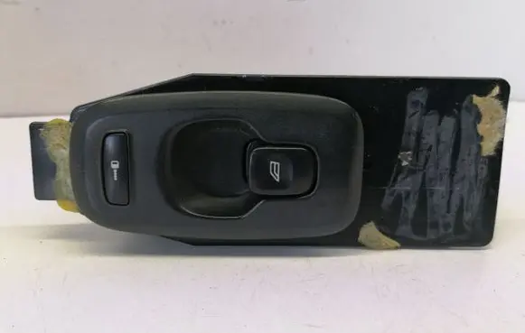 Volvo V70 Electric window control switch 30658147