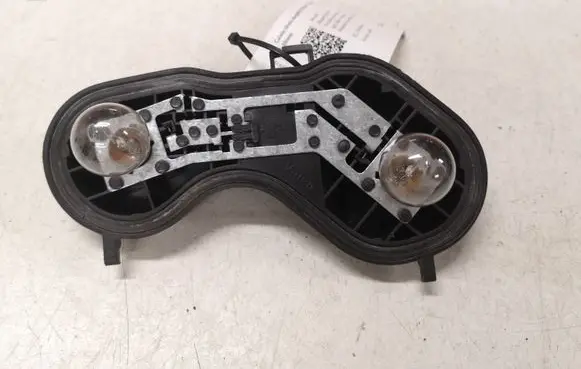 Renault Megane II Tail light bulb cover holder 89026013