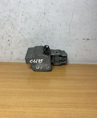 Mercedes-Benz C W202 Steering wheel lock A2084620330 C1145