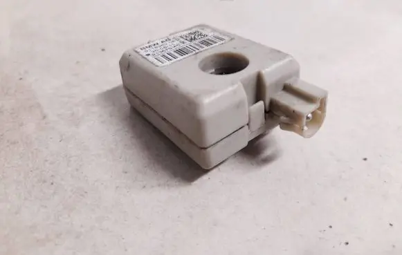 BMW 5 F10 F11 Antenna control unit 911826206 9118262