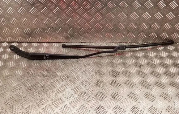 Citroen C4 II Windshield/front glass wiper blade 9687494480