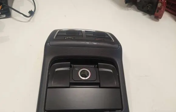 Audi A4 S4 B8 8K Rear air vent grill 8K0819203 8K0864376