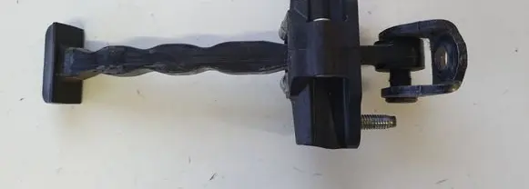 Ford B-MAX Front door check strap stopper