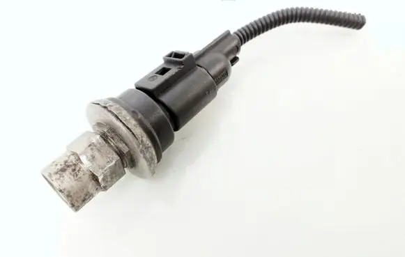 Air conditioning (A/C) pressure sensor