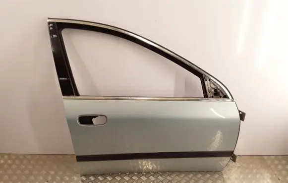 Peugeot 607 Front door