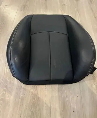 Mercedes-Benz E W211 Seat trim 2119102716 A2119102716