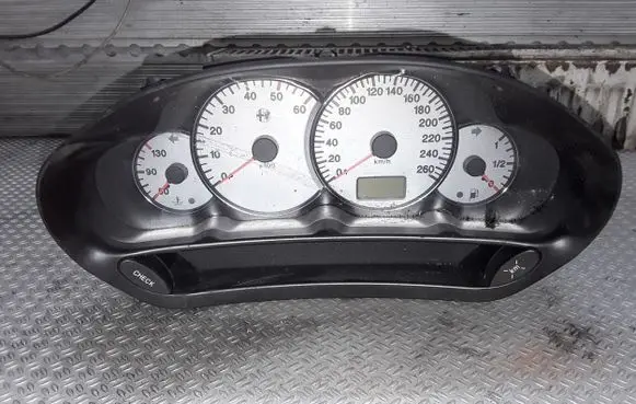 Alfa Romeo 166 Speedometer (instrument cluster) 156033097