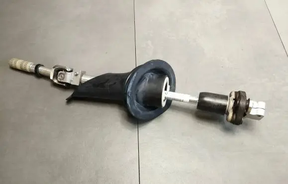 BMW X5 F15 Steering column universal joint 6864138 326864138019 1201059189A