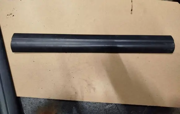 BMW 5 E60 E61 Front sill trim cover 7025007 22330910