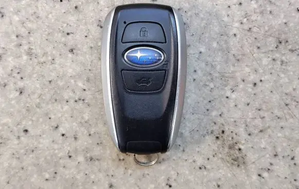 Subaru XV II Ignition key/card 2015DJ3203111 2015DJ3203