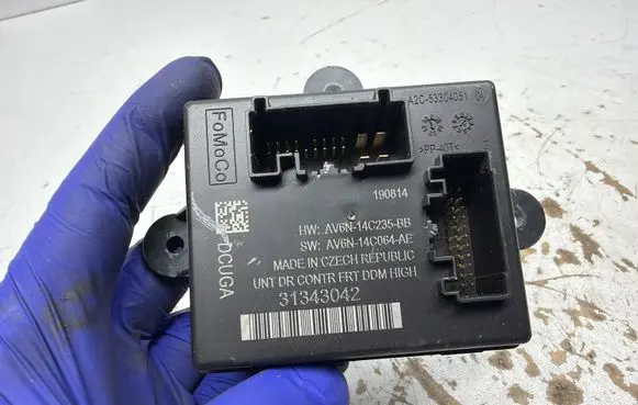 Volvo V60 Door control unit/module AV6N14C235BB
