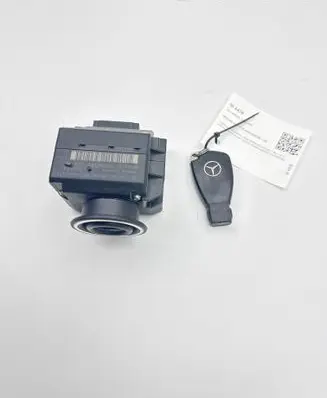 Mercedes-Benz CLK A209 C209 Ignition lock 2095450908