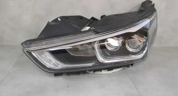 Hyundai Ioniq Headlight/headlamp
