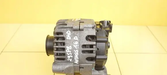 Toyota Avensis T270 Generator/alternator 29SP8