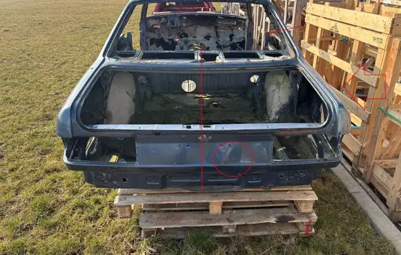 Mercedes-Benz 380 560SEC C126 Rear quarter panel 