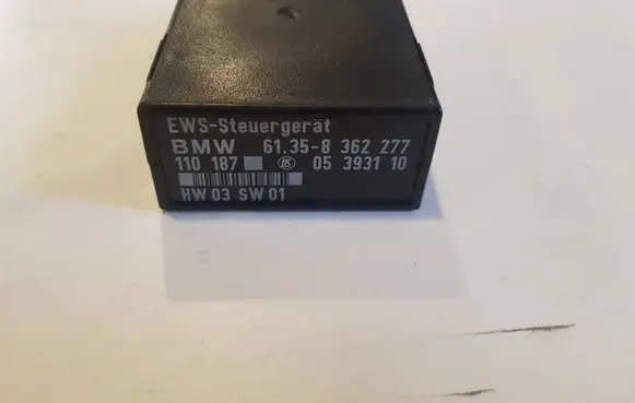 BMW 5 E39 Other control units/modules 8362277 05393110