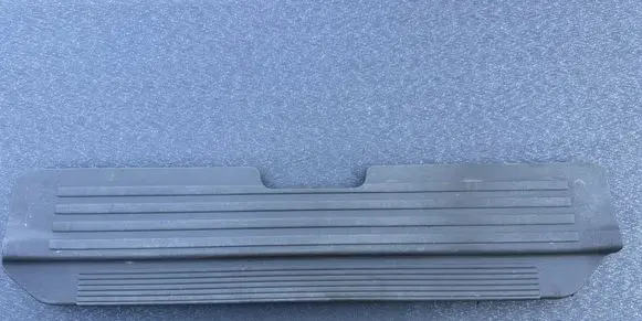 Nissan Patrol Y61 Front sill trim cover 76951VB000
