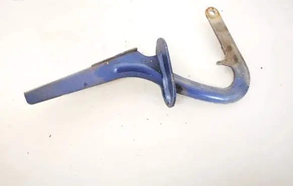 Nissan Navara D22 Tailgate/trunk/boot hinge