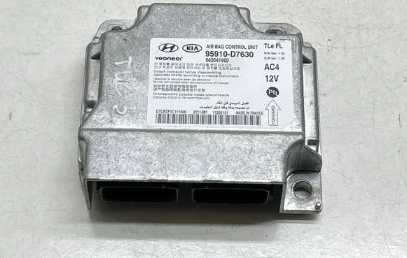 Hyundai Tucson TL Airbag control unit/module 95910D7630 643041900