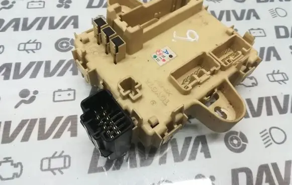 Lexus RX 330 - 350 - 400H Fuse box set