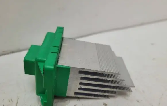 KIA Sportage Heater blower fan relay 