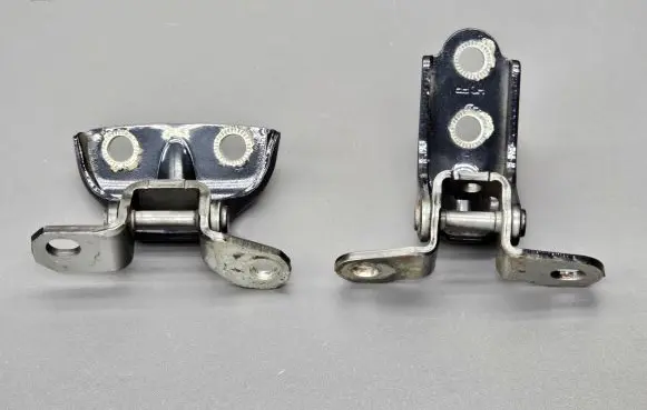 KIA Venga Rear door hinge set 