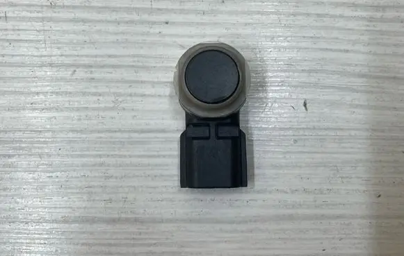Renault Megane III Parking PDC sensor 284429097R 303957 1702220844