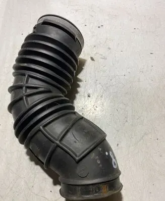 Volvo S80 Air intake hose/pipe 8649258